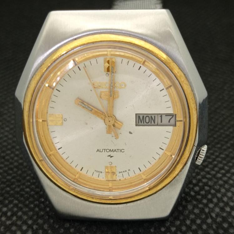 USED VINTAGE SEIKO 5 AUTOMATIC 7009A JAPAN MENS ORIGINAL DIAL WATCH A413521-2 SKU621b-a413521