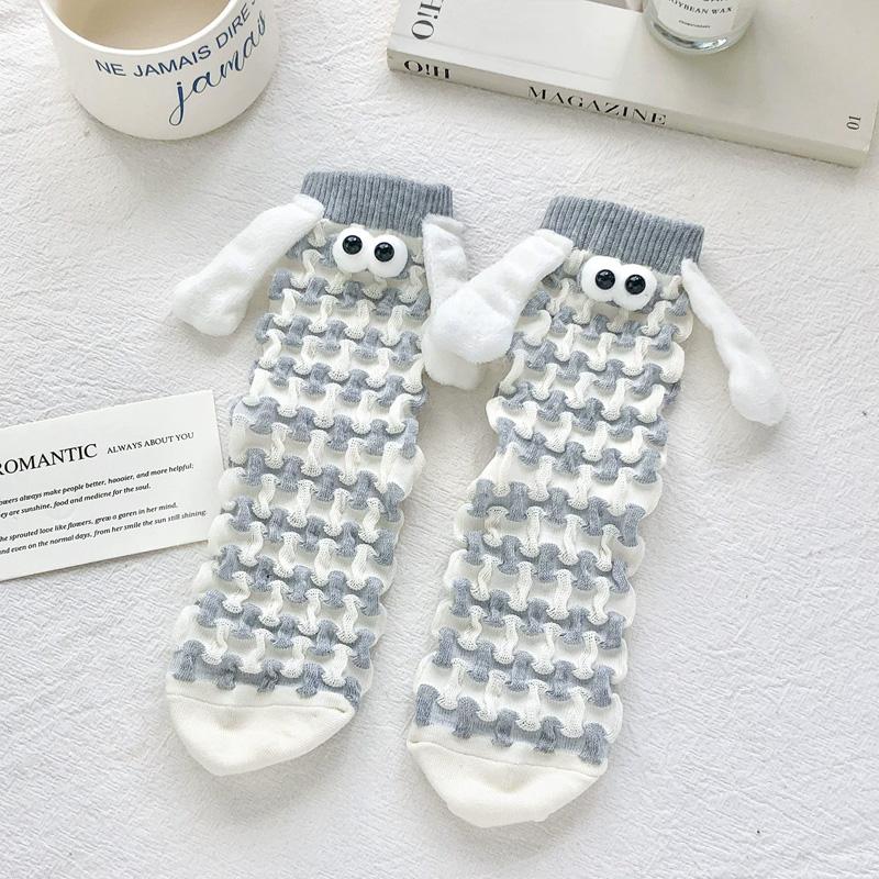 1Pair Magnetic Skin-friendly Big Eyes Dopamine Hand-in-hand Socks Comfortable Plaid Pattern Cartoon Couple Socks Warm Colorful