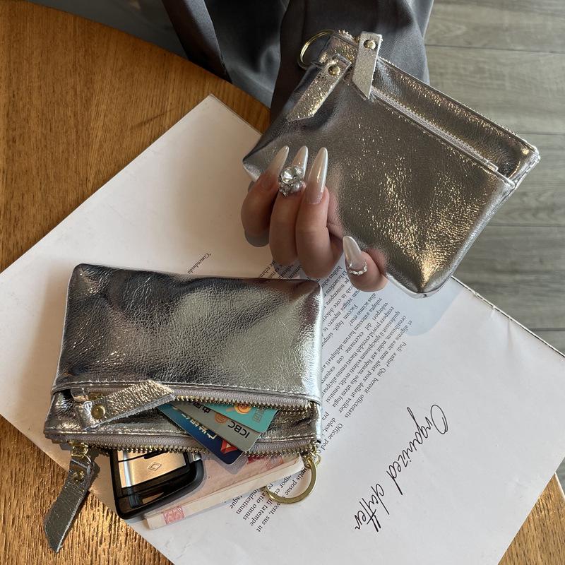 

Women s Genuine Leather Mini Zipper Wallet & Coin Purse срібний