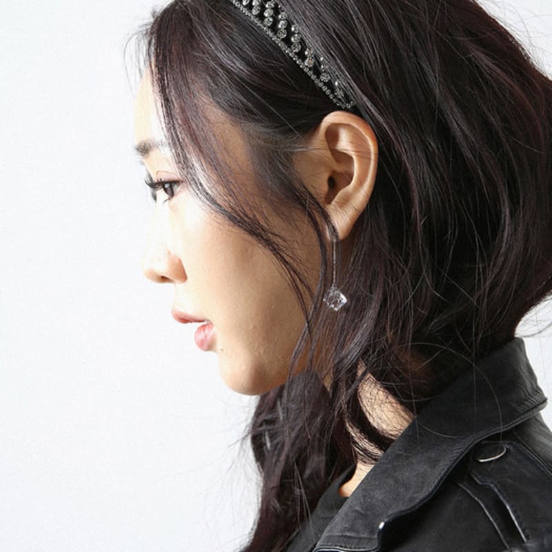 

РАКОХА Сладкий гламурный ободок для волос (гламурный кубический ободок) blcak dia