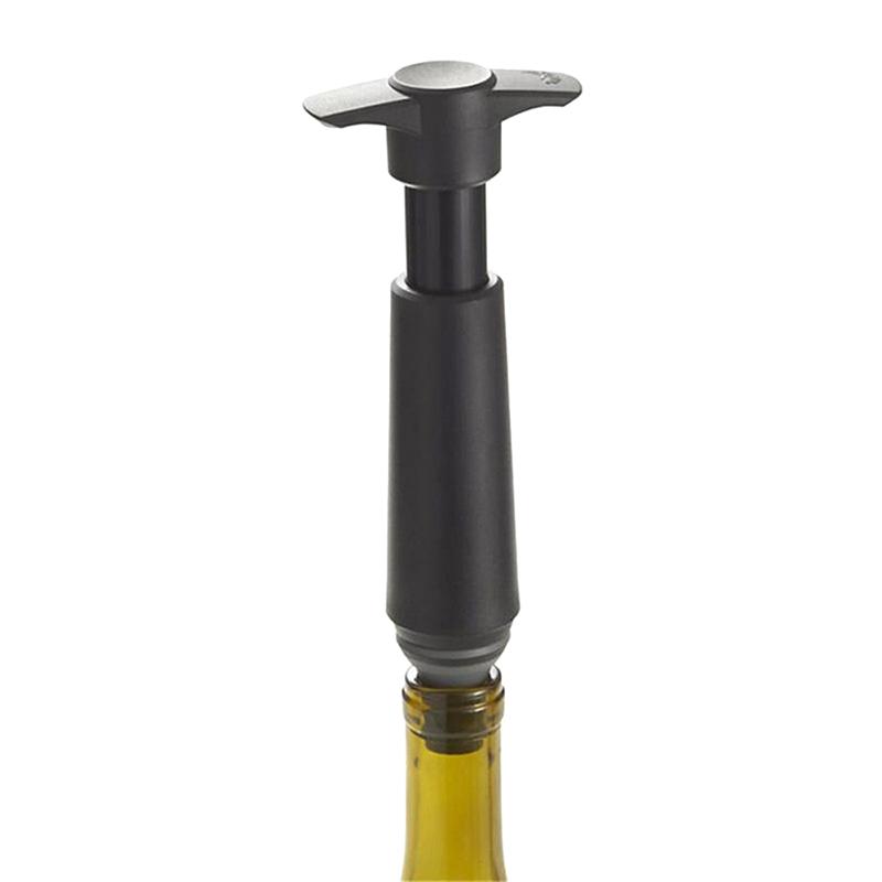 1 Pump 4 Caps Wine Saver Vacuum Wine Bottle Stopper Sealing Preserver Drinks