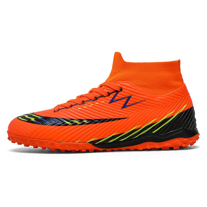 Soccer Shoes for Professional Men Lightweight Comfortable Long Football Boots for Spikes Outdoor Anti-Skid Wear-resistant Sport Activities Shoes