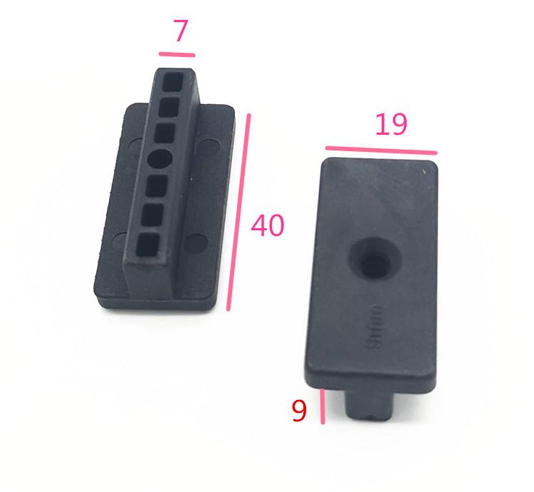 WPC Flooring T-Shaped Plastic Clip with Stainless Steel 6mm Screw Wood-Plastic Fastener