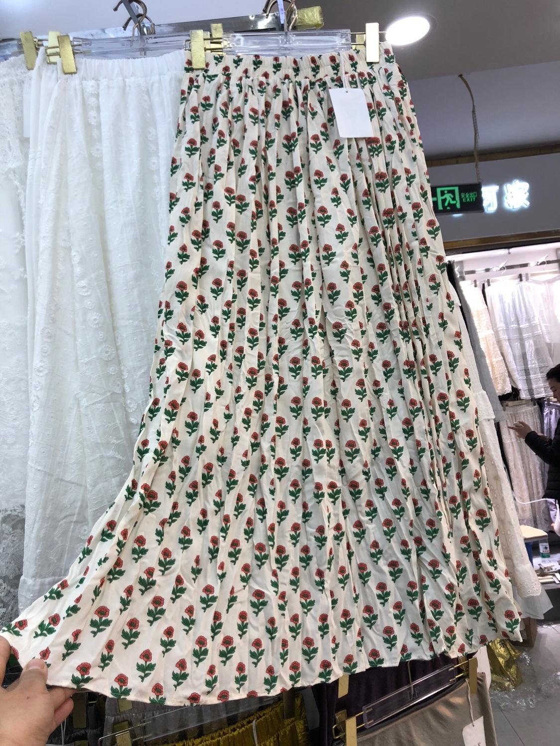 

Юбка с цветочным принтом и принтом, уменьшающим возраст, женская, эластичная, с высокой талией, универсальная, средней и длинной длины, с цветочным принтом One size