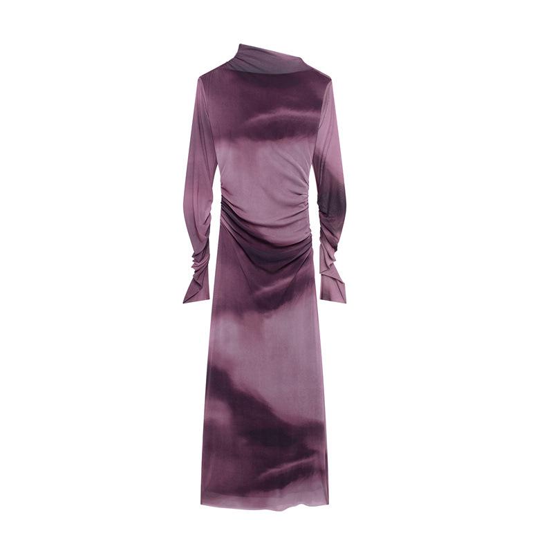 

Европейско-американский тренд 2024: Женское облегающее платье из плиссированной шелковой сетки со стойкой и длинными рукавами, осенний стиль Medium