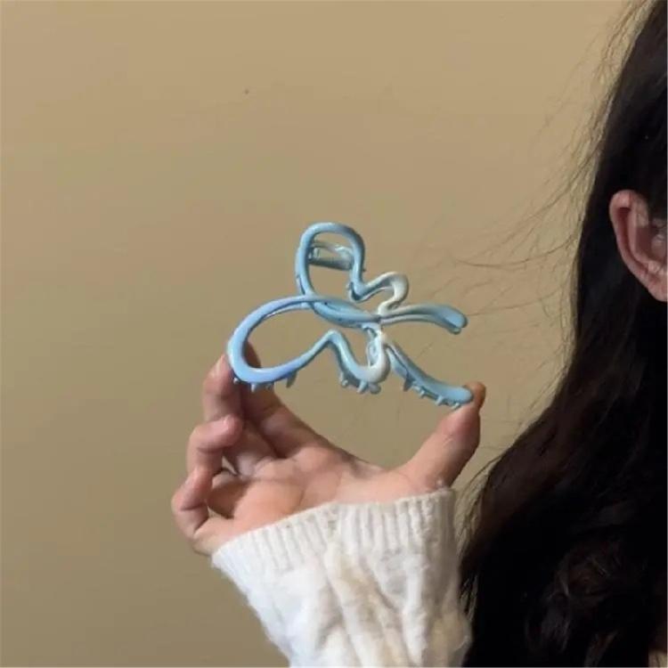 Temperament Ponytail Hair Claw Girl Hair Clip with Hollowed Butterfly for Braids