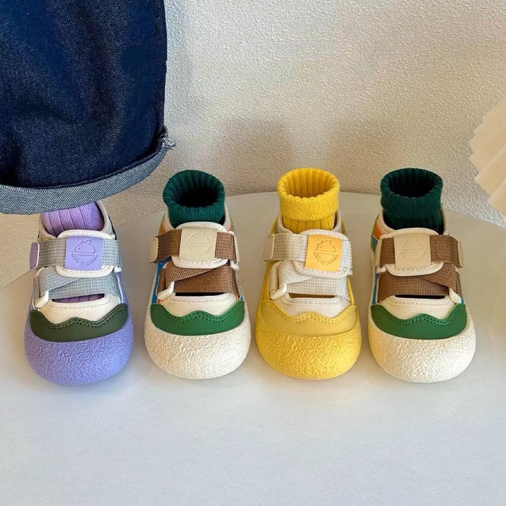 Children's sports sandals 2025 spring and summer new boys and girls outdoor hiking shoes contrasting color canvas shoes big head ugly cute shoes