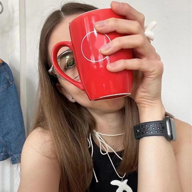 Unique White Doves And Branch Necklace For Daily Outfits Or Special Occasions Seeking A Touch Of Vintage Charm