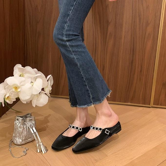 Inner heightening version~ Leather silver thick-bottomed bag head slippers women's rhinestone word with slope heel sandals Muller half slippers