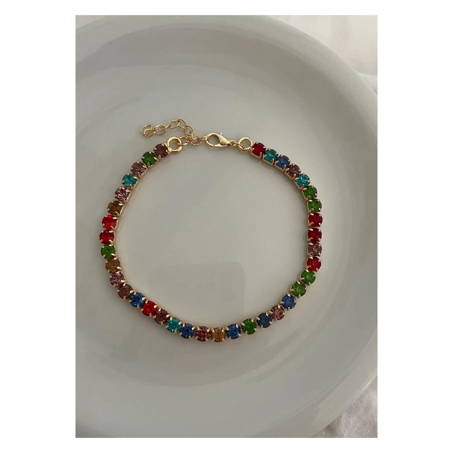 

Цветная водная дорога, золотой парламент