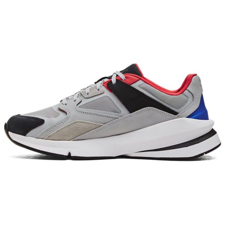 Under Armour Forge 96 Stone Grey Black Men 3027718-100 36.5