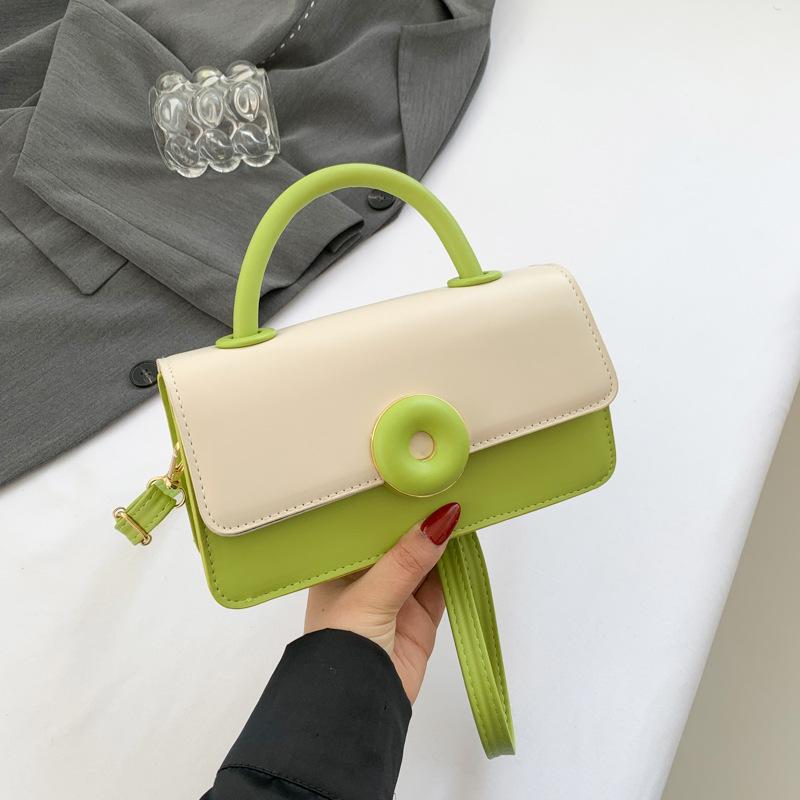 Spring and summer new casual small square bag niche design portable small bag female beautiful commuter shoulder bag