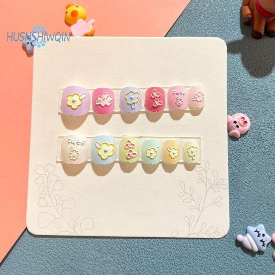 12Pcs Kids Cartoon False Nails - Cute Christmas Themed Pattern, Embossed Press On Nails, Self-adhesive Fake Nails DIY Art