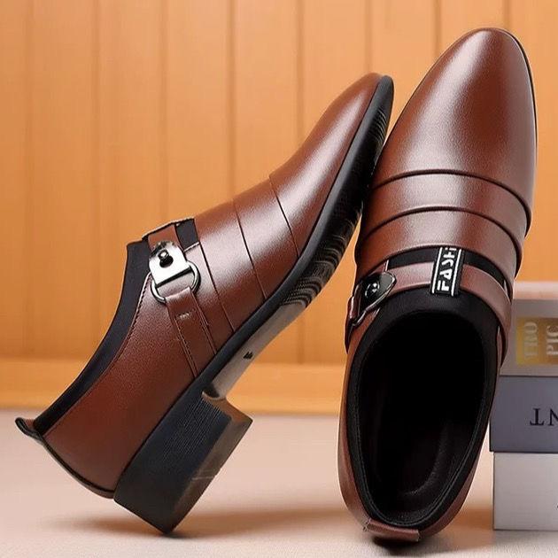 

Социальная обувь для мужчин, кожаные повседневные туфли с острым носком на весну и осень, мужские официальные высококачественные модные вечерние легитимные костюмы 48