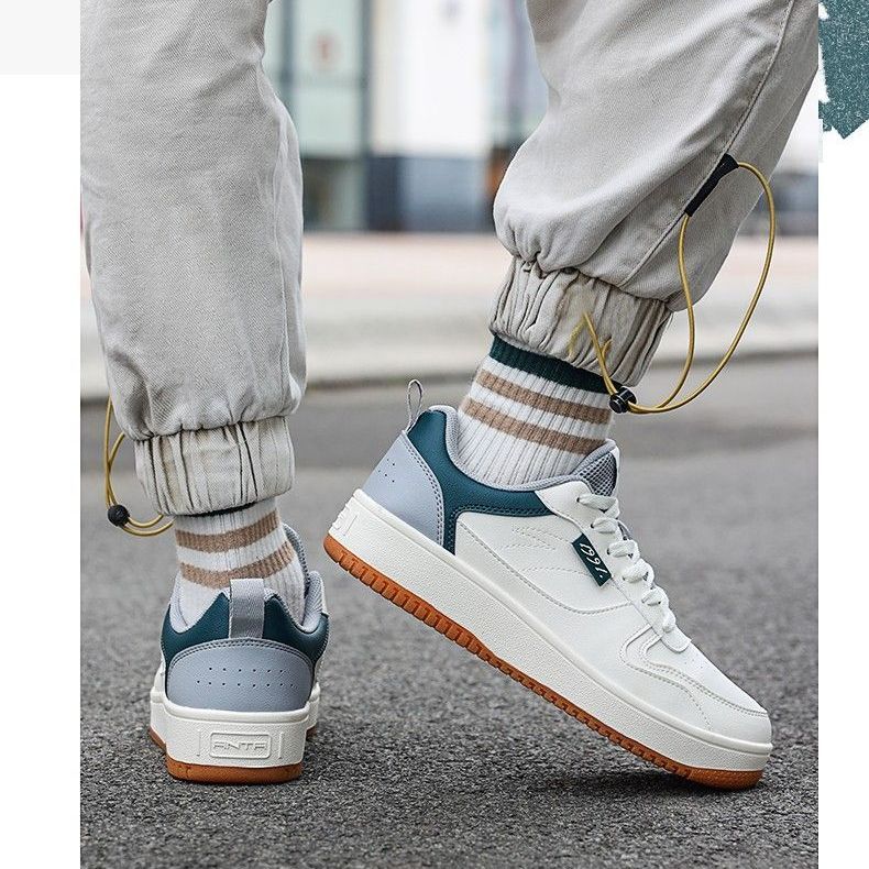 Anta Lifestyle Series Synthetic Leather Fabric Retro Trend Casual Non-Slip Wear-Resistant Shock Absorption Low-Top Skate Shoes 912138012-7