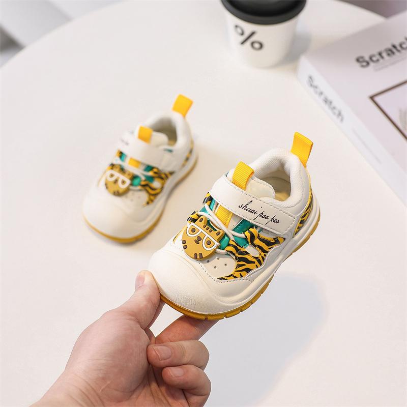 Baby Girls Boys Casual Shoes Spring Autumn Children Sneakers Cartoon Kids Outdoor Shoes Non-slip Soft Sole Infant Toddler Shoes