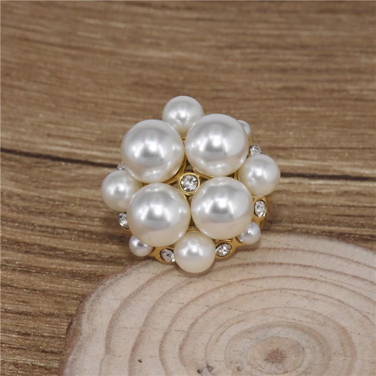 Exquisite Women's Titanium Steel Ring with Pearl and Diamond Inlay