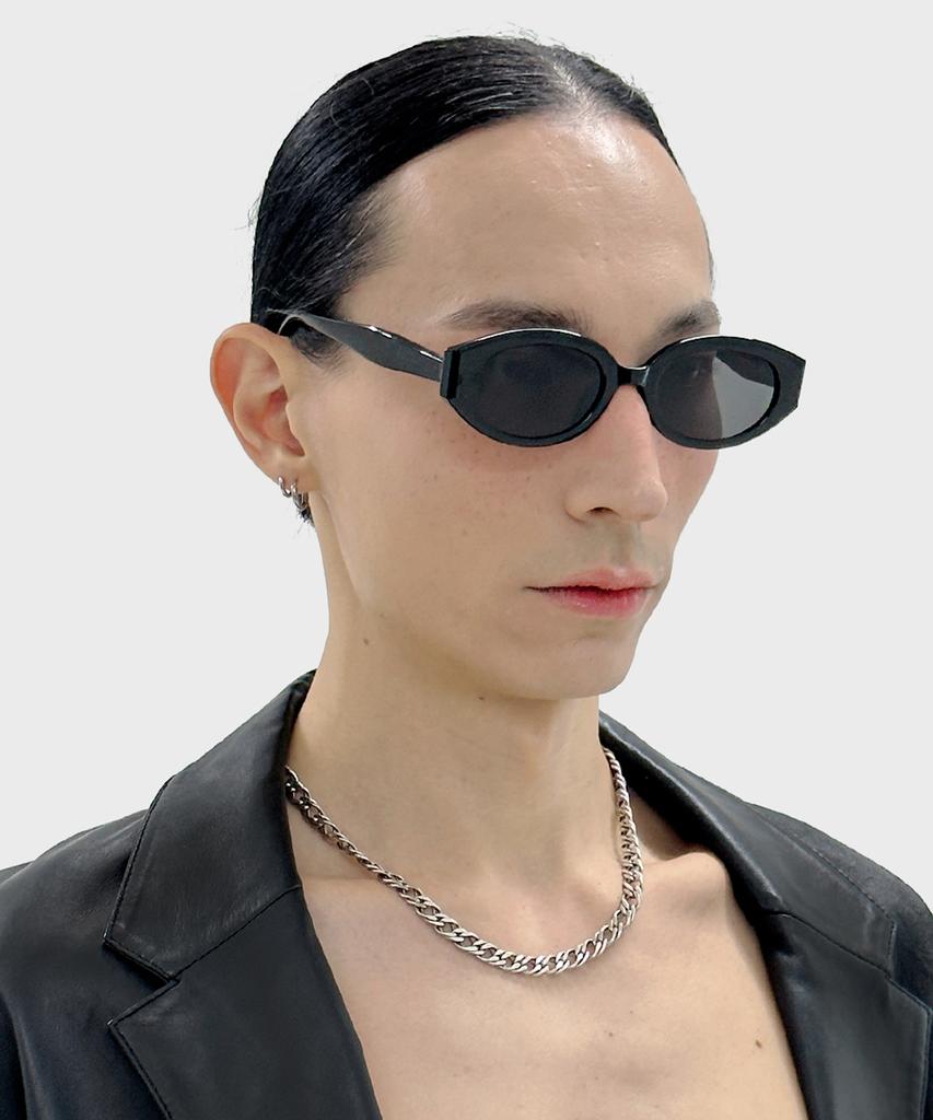 MAISON MASTER Roze Sunglasses Black