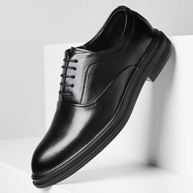 New Korean Style Men's Shoes Lacquered Business Casual Pointed Toe Leather Shoes for Men