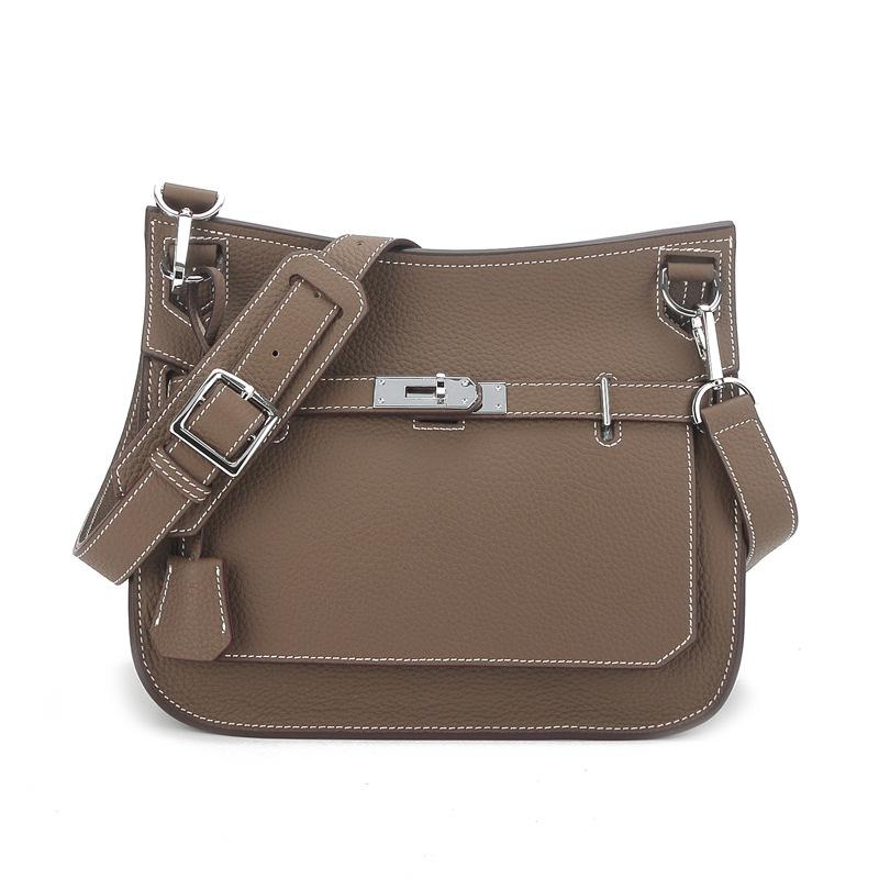 2025 Nová vrchní vrstva hovězí kůže Gypsy taška Kožená módní podpažní taška přes rameno Atmosférická textura Platinum Kai taška