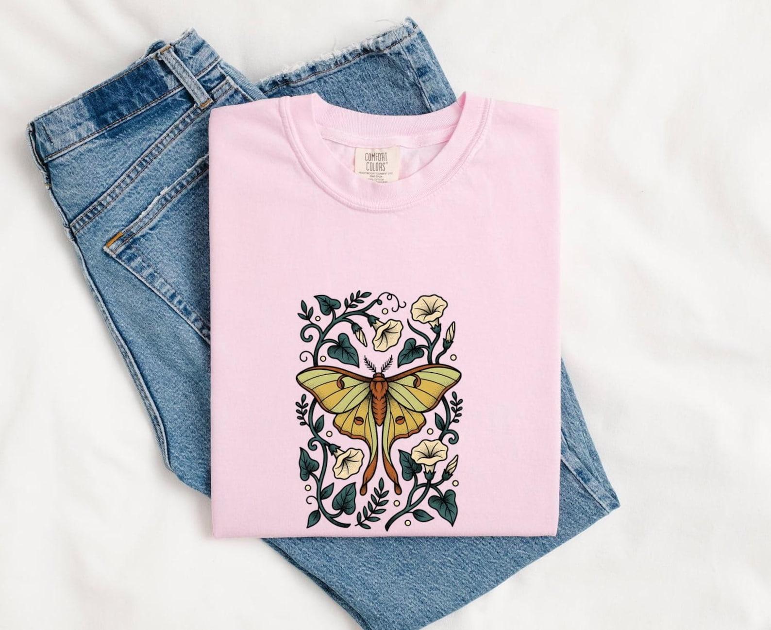 Luna Butterfly Shirt Animals Floral Gift Women Ink Tee Butterfly T-Shirt Wildlife Fan Tattoo Tshirt Floral Graphic Retro Blue Flower Tshirt 2XL