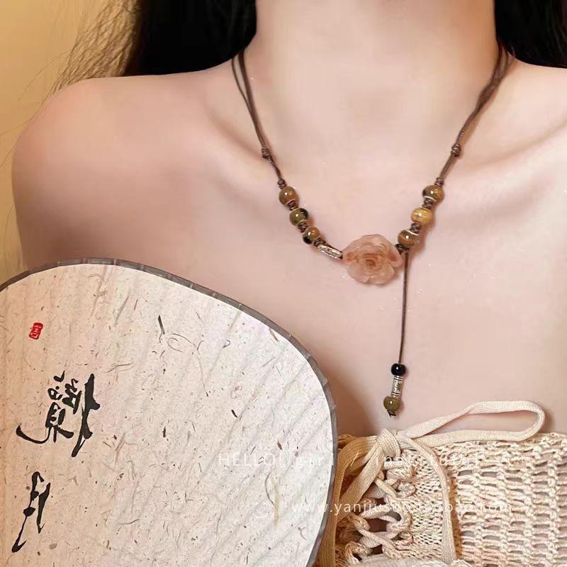 Zen-Inspired Retro Ceramic Necklace for Women - Handwoven Niche Clavicle Chain