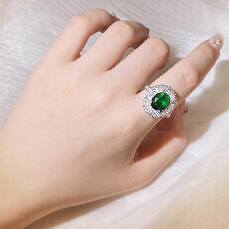 2026 High-end Group Set Zircon Temperament Emerald Open Ring Female Live Ring