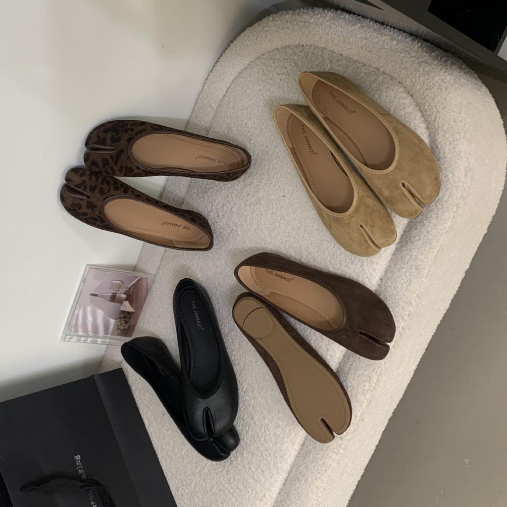 2025 New Autumn and Winter Suede Leopard Print Toe Flat Bottom Shallow Mouth Foot Cover Versatile Soft Sole Doudou Pregnant Women's Single Shoes