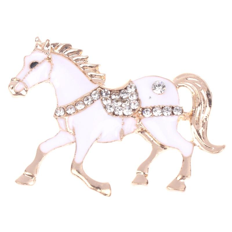Classic Rhinestone Horse Brooches For Women Versatile Animal Lapel Pins Clothing Corsage Jewelry Accessories New Year Gifts