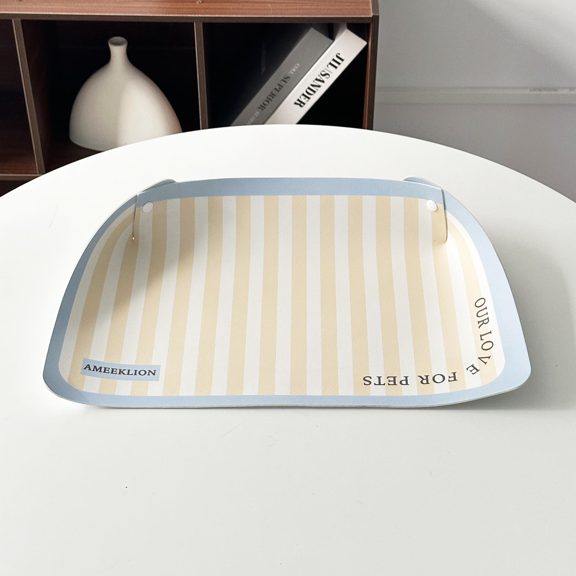 PU Leather Pet Anti Spill Placemat Oil Resistant Waterproof Dog Food Pad Anti Slip Folding Pet Feeding Mat Drinking Feeding