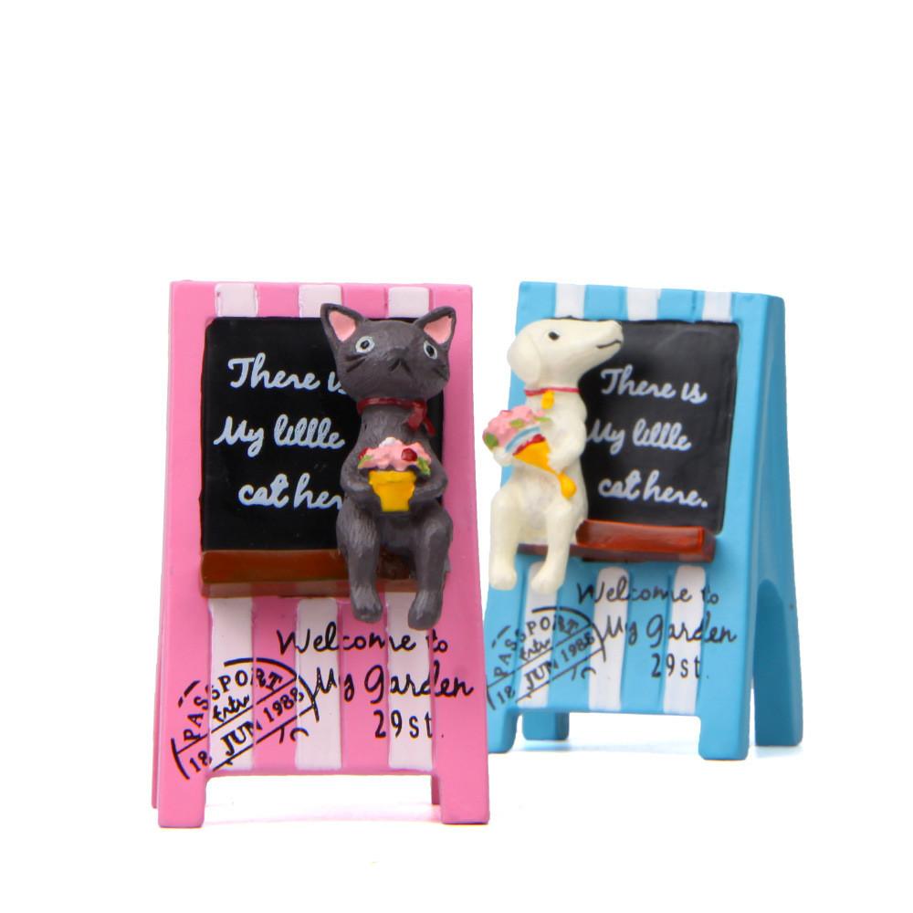 Creative Letter Billboard Holding Flower Cat And Dog Scene Model For Office Decor And Gifts