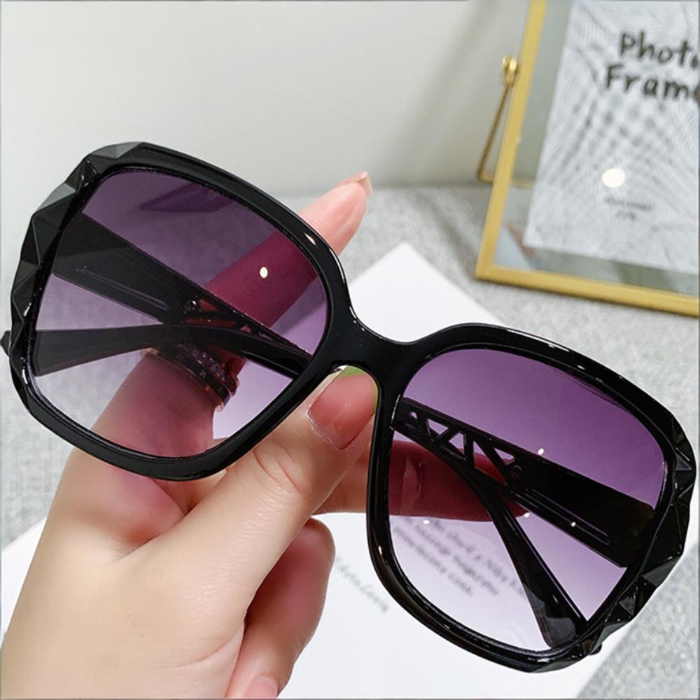 

Retro Sunglasses Fashion Punk Sunglasses Eye Sunglasses Hip-Hop For Fashion Shows Traveling Shopping