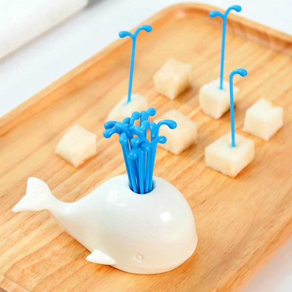 Cute Unicorn Fruit Fork White Whale Fountain Fruit Fork Set Creative Stainless Steel Fruit Fork Coffee Tea Dessert Fork Gift