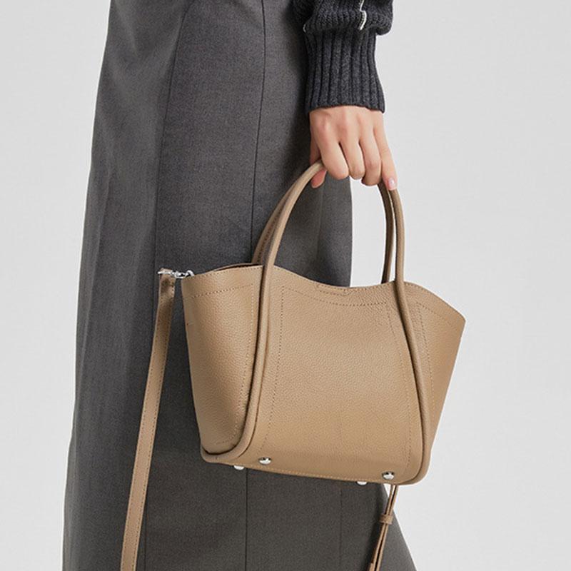 Luxury Designer Women's Bags 2026 New Genuine Leather Handbag Women Shoulder Bag High Quality Cow Leather Female Crossbody Bags