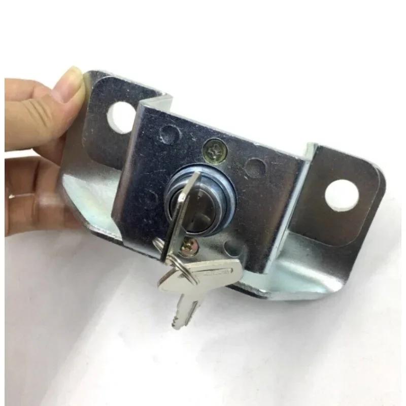 Pentru Komatsu 56-7 70-8 Blocare capac motor excavator Blocare capac spate 1buc