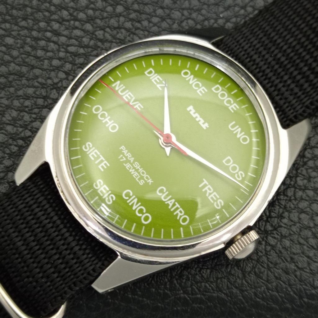 INDIAN VINTAGE HMT HAND-WINDING MENS GREEN COLOR DIAL WATCH A702815-1 R211-a702815