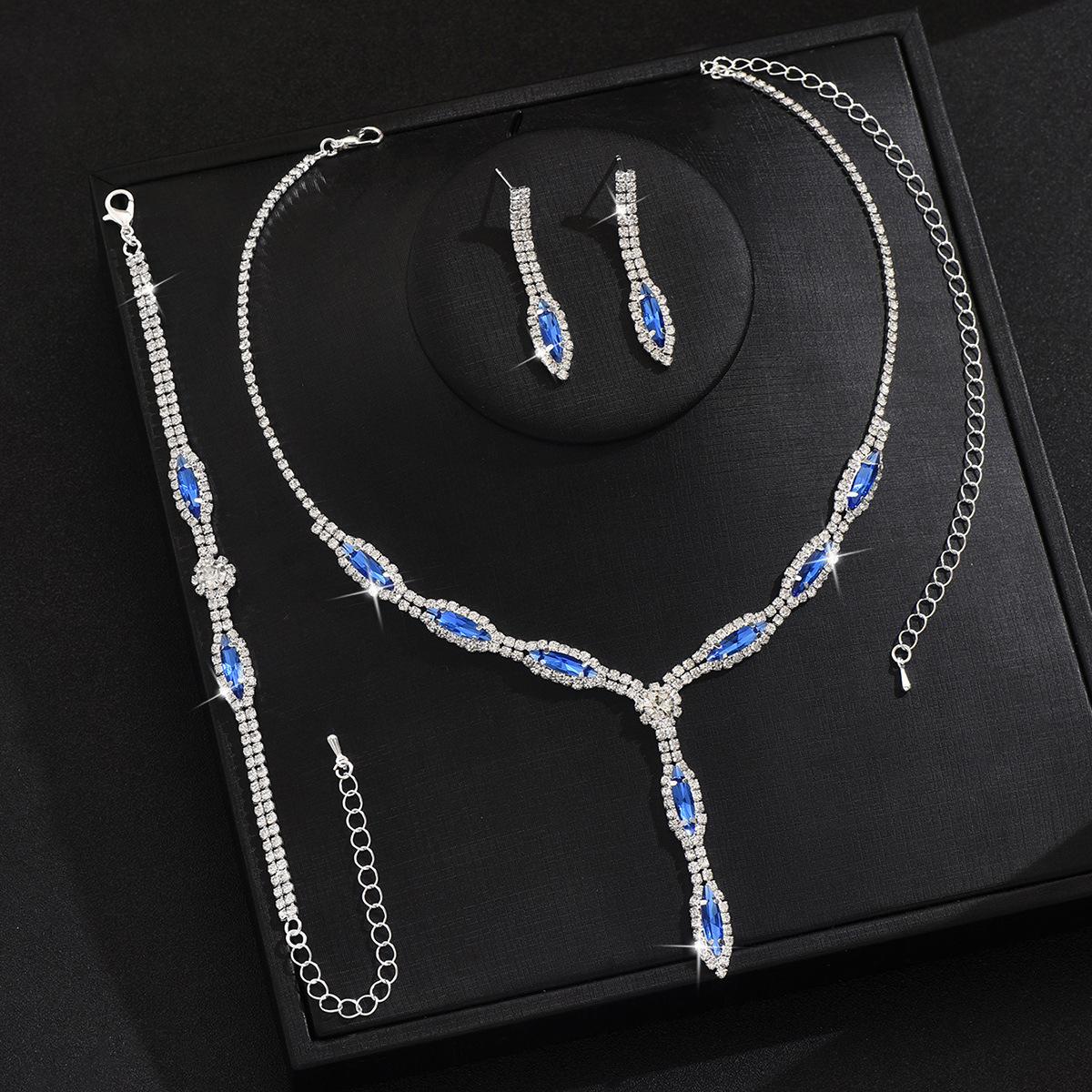 

Комплект украшений для банкетного платья, комплект из цепочки, ожерелья, серег, браслета, из трех частей, модные универсальные свадебные украшения