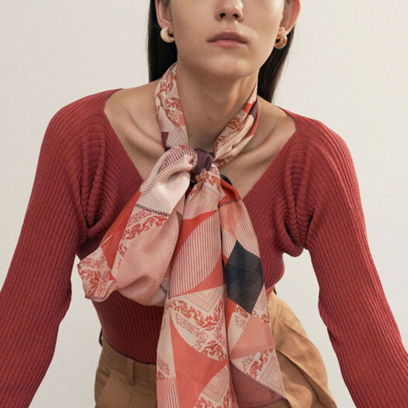 Saint Luxure Square Pattern Silk Shawl Scarf Roman SL20FLNRM