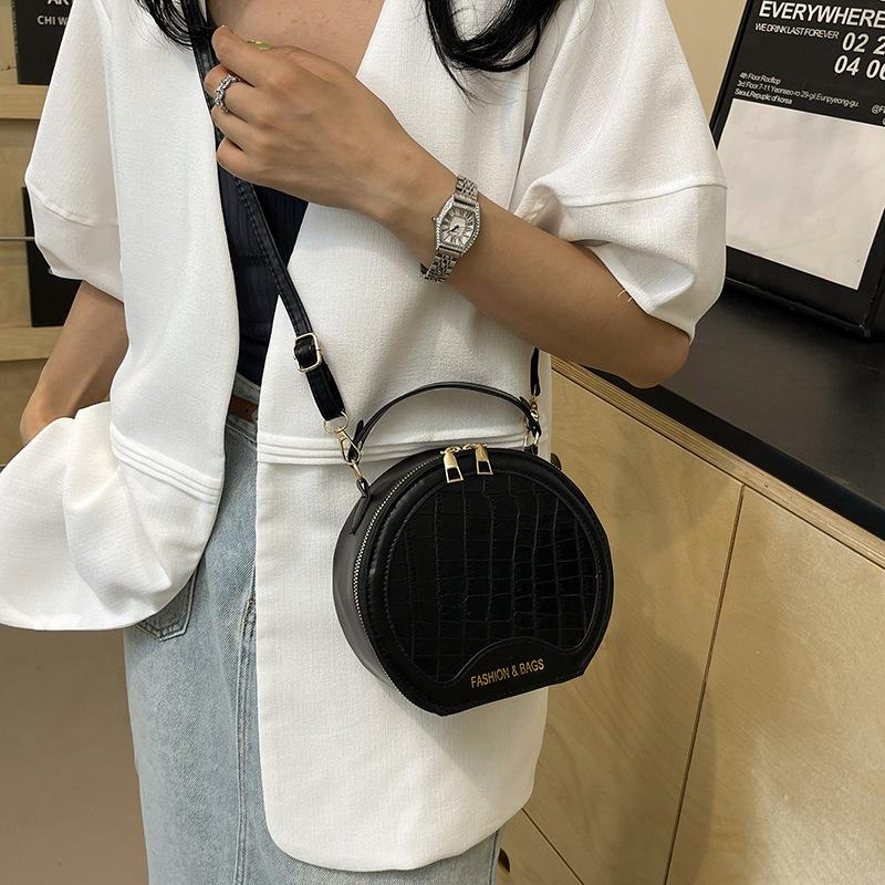 Textured Fashionable One-shoulder Crossbody Bag New Trendy and Fashionable Contrasting Color Crossbody Bag Simple Handbag Small Round Bag