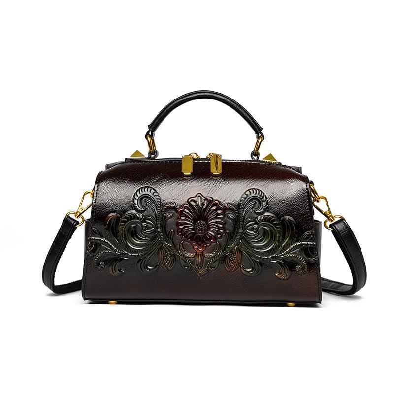 Chinese Style Vintage Embroidered Shoulder Bag for Women Ethnic Floral Embodding Bohemian Shoulder Crossbody Bag for Commute