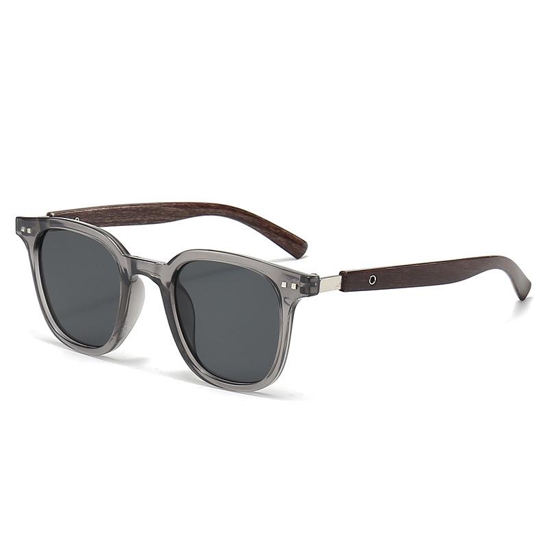 2025 Trend Wood Grain Round Frame Sunglasses: Small Face, Red Style, Versatile UV Protection for Women