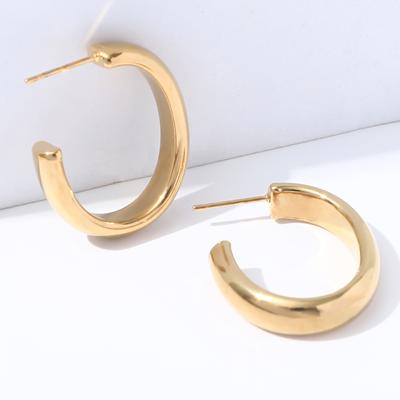 The Same Earrings Are Real Gold Electroplated Simple Wind Stud Earrings, Geometric Gold Women's Hollow Earrings, Ears.
