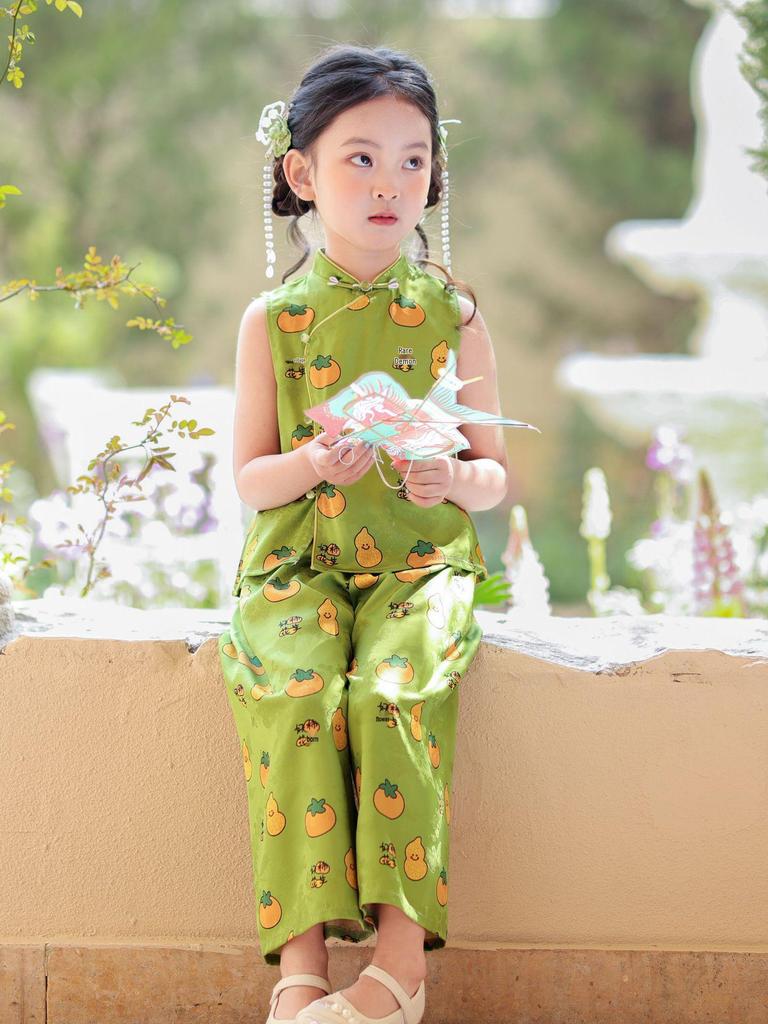 2026 Girls' Summer Chinese Style Sleeveless Qipao Set with Stand-up Collar