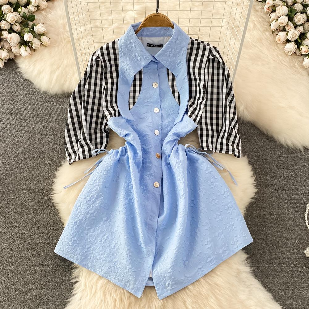 

Летнее маленькое платье без талии с рукавами-фонариками из двух частей в клетку