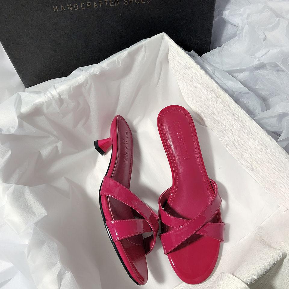 

Round head, thin heel, open-toed new slippers, empty cross with middle heel, fashionable and versatile sandals women 40 розы красного