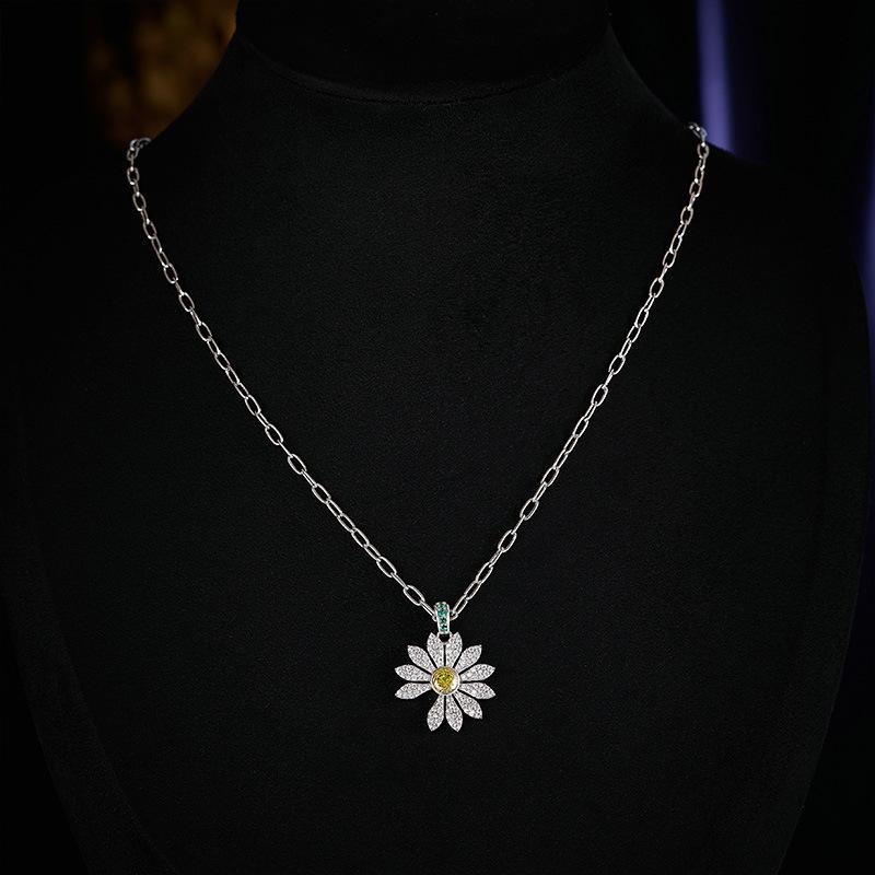 Summer Daisy Sunflower Jewelry Set - Earrings, Necklace Ring, Niche Light Luxury, Sterling Silver Clavicle Chain, Fashion Women's Jewelry Collection