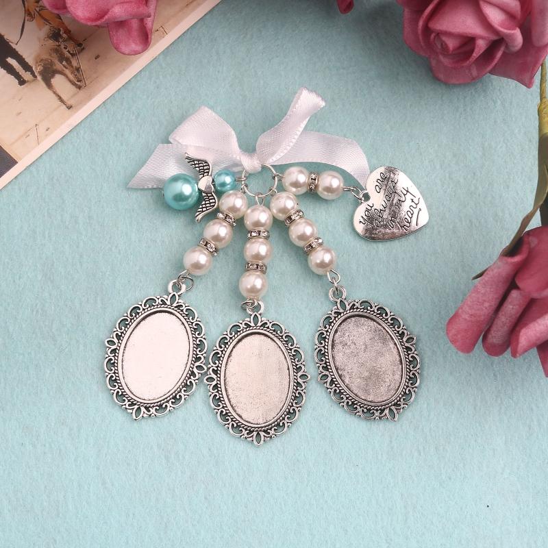 DIY Brosche Hochzeitsanhänger Drei Spitzenrahmen Ovales Glascabochon Fotorahmen mit Anhänger Geeignet für Feiertags-Bastelarbeiten