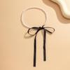 Collana Clavicola Arco Lungo Retrò con Velluto di Pizzo e Perle