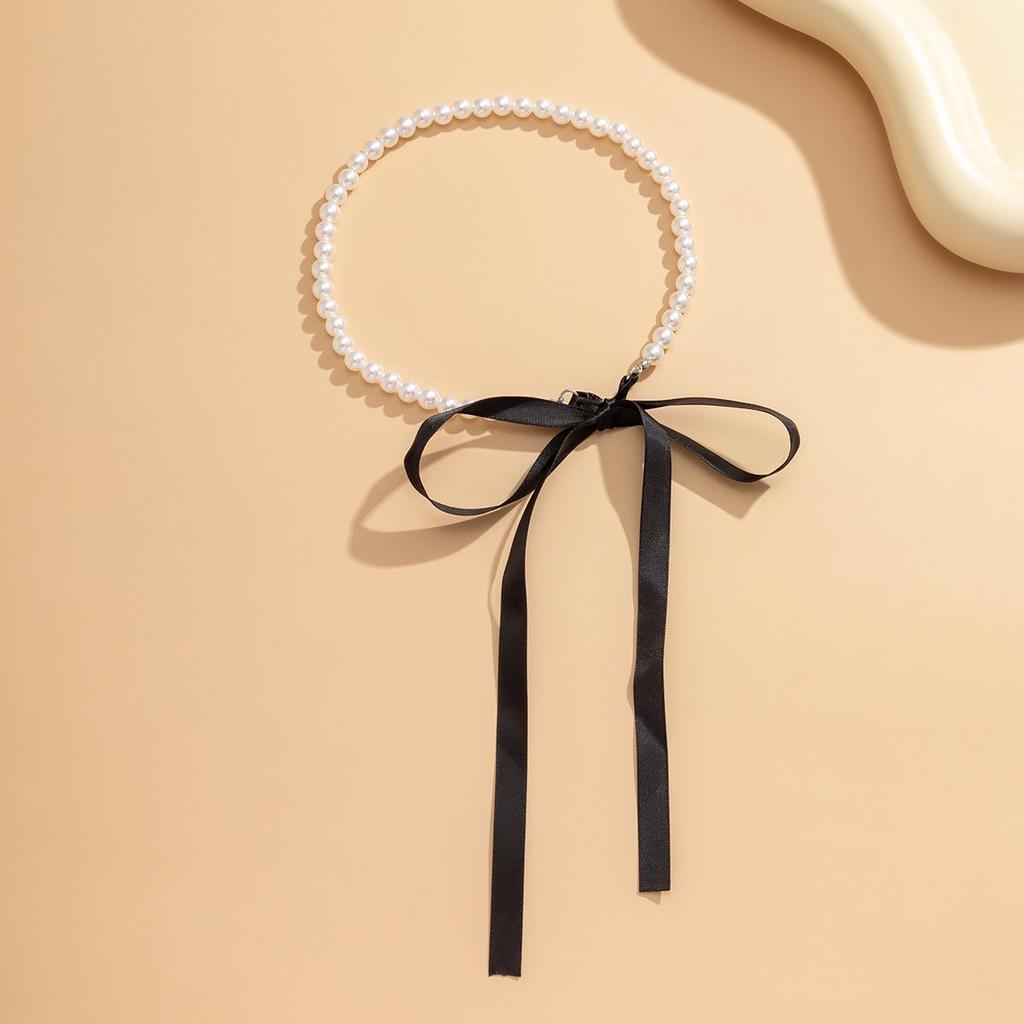 Collana Clavicola Arco Lungo Retrò con Velluto di Pizzo e Perle