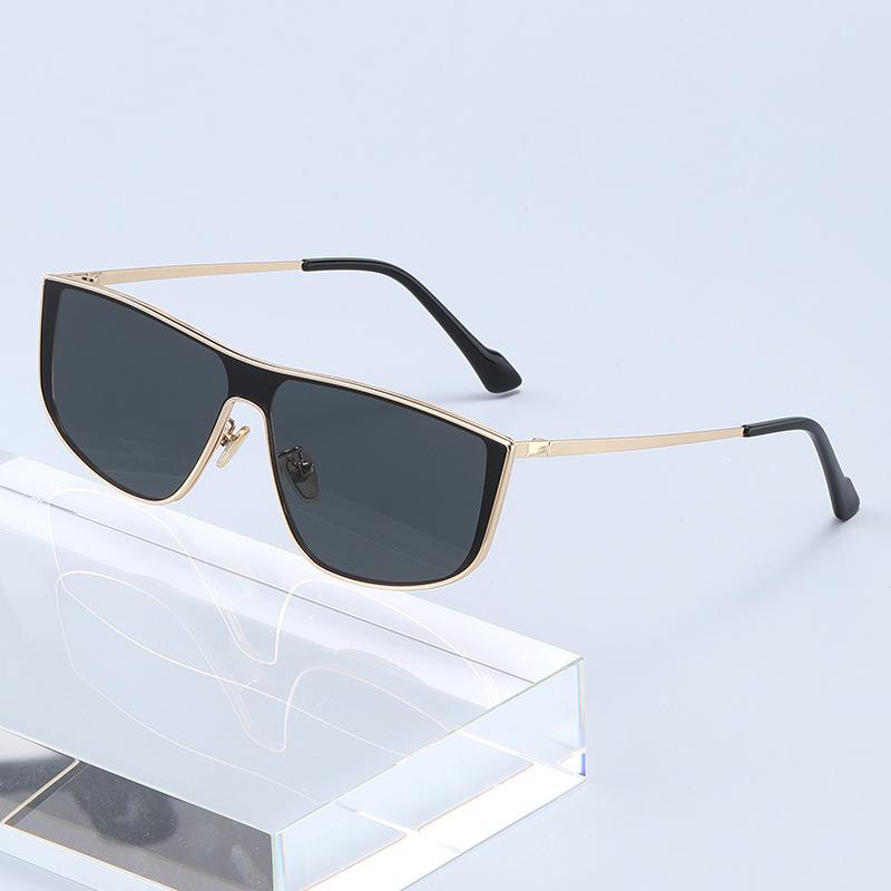 Nouveaux Lunettes de Soleil Mode Monture Complète Femmes Hommes Protection UV400 Tendance Lunettes d'Extérieur Conduite Élégantes Personnalisées